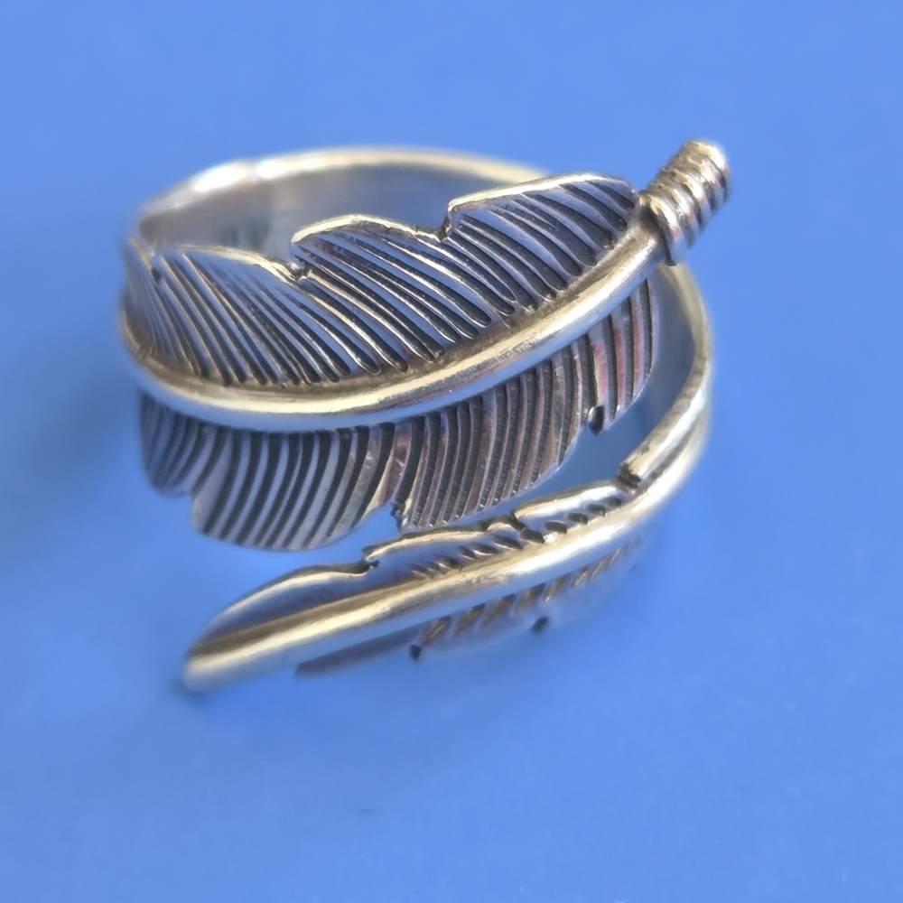 Joe Delgarito Sterling Silver Vintage Navajo Adjust Size 8 Feather Ring Signed - Picture 3 of 6